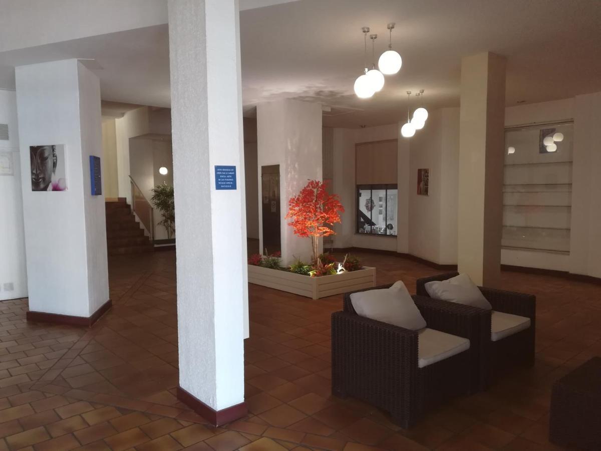 Appartement 1Ere Ligne Vue Port Avec Balcon, Piscine Agde Exterior foto