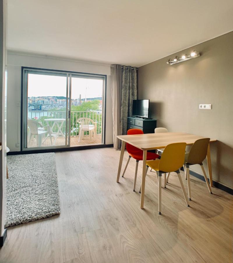 Appartement 1Ere Ligne Vue Port Avec Balcon, Piscine Agde Exterior foto